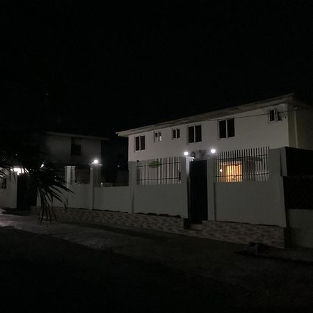 Adis Hotels Ibadan Extérieur photo