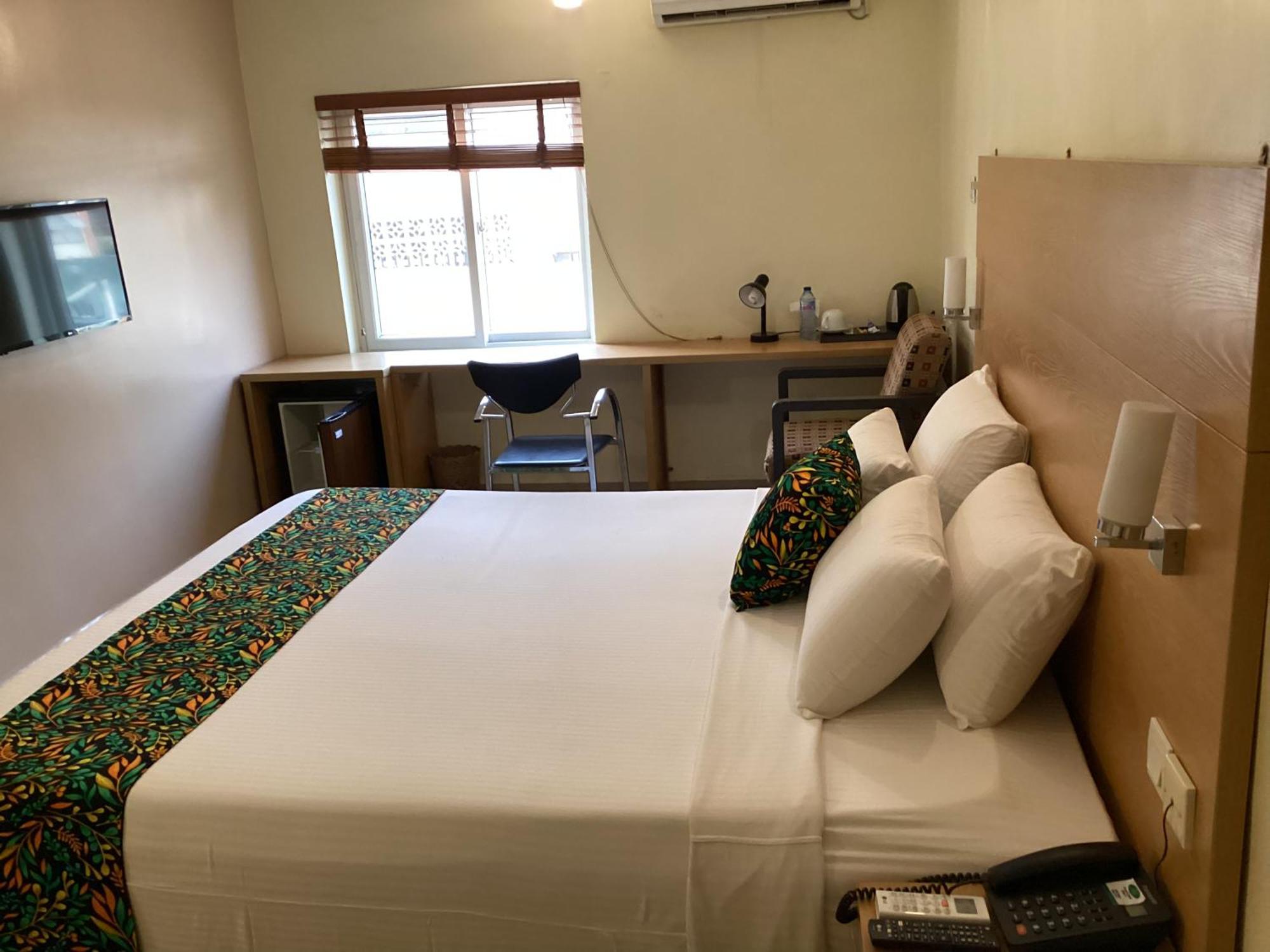 Adis Hotels Ibadan Extérieur photo