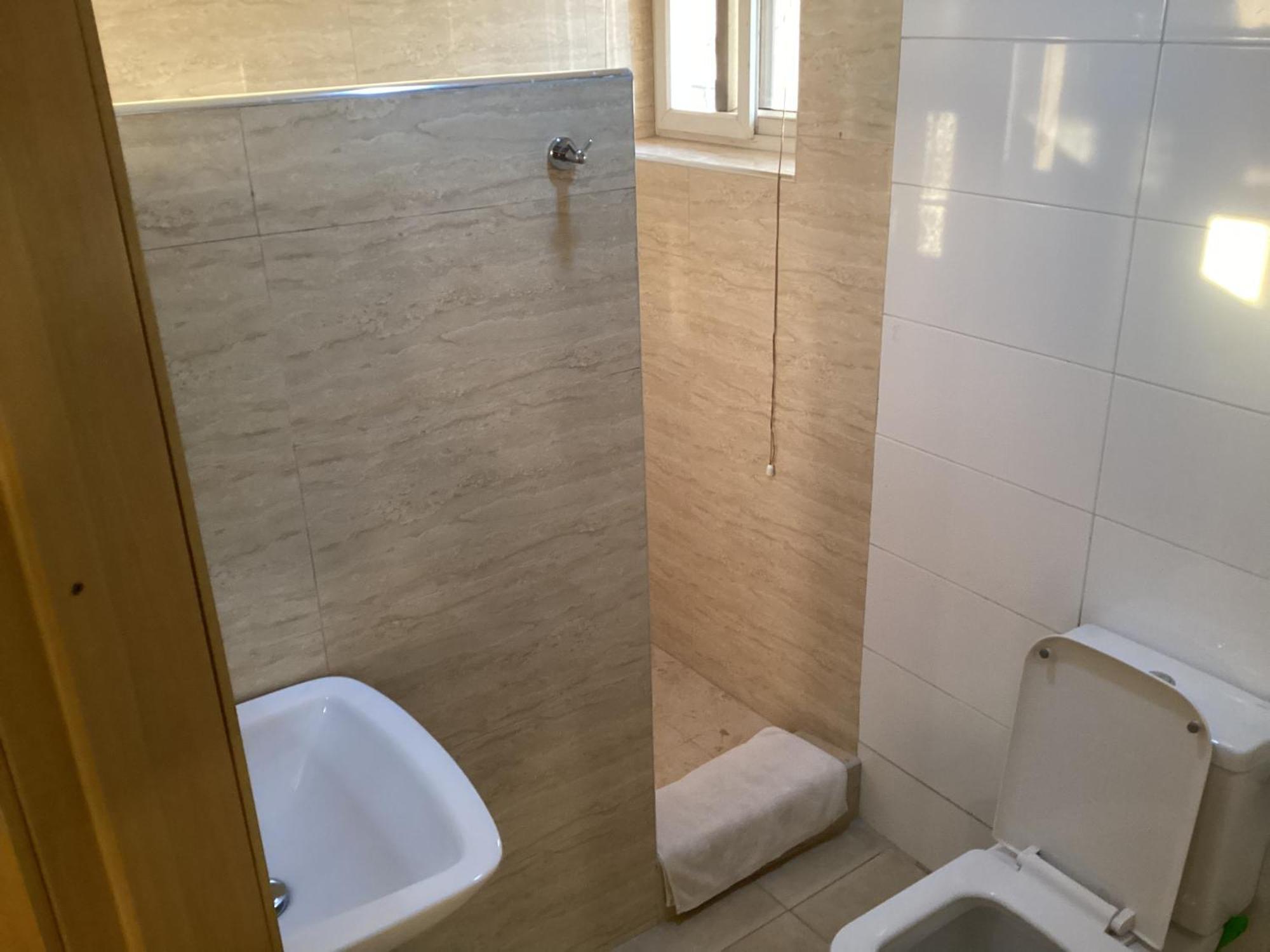 Adis Hotels Ibadan Extérieur photo