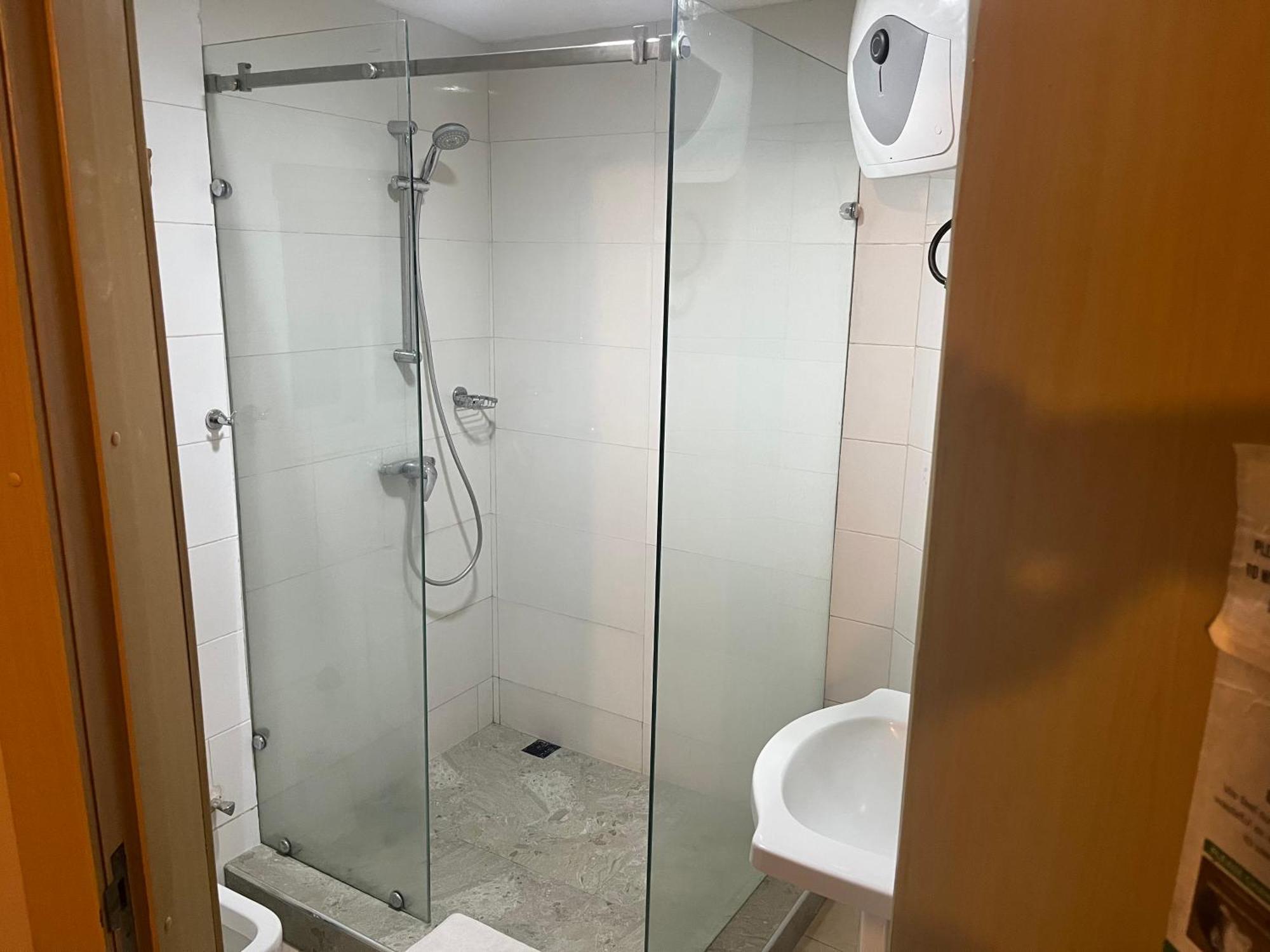 Adis Hotels Ibadan Extérieur photo