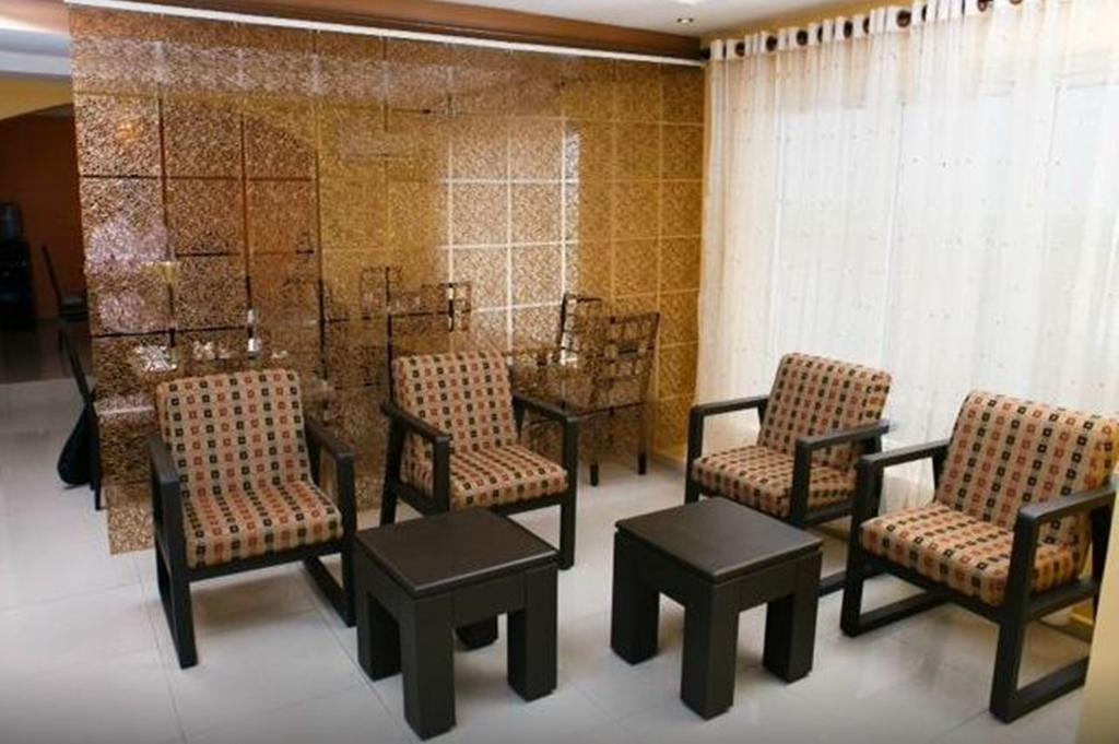 Adis Hotels Ibadan Extérieur photo